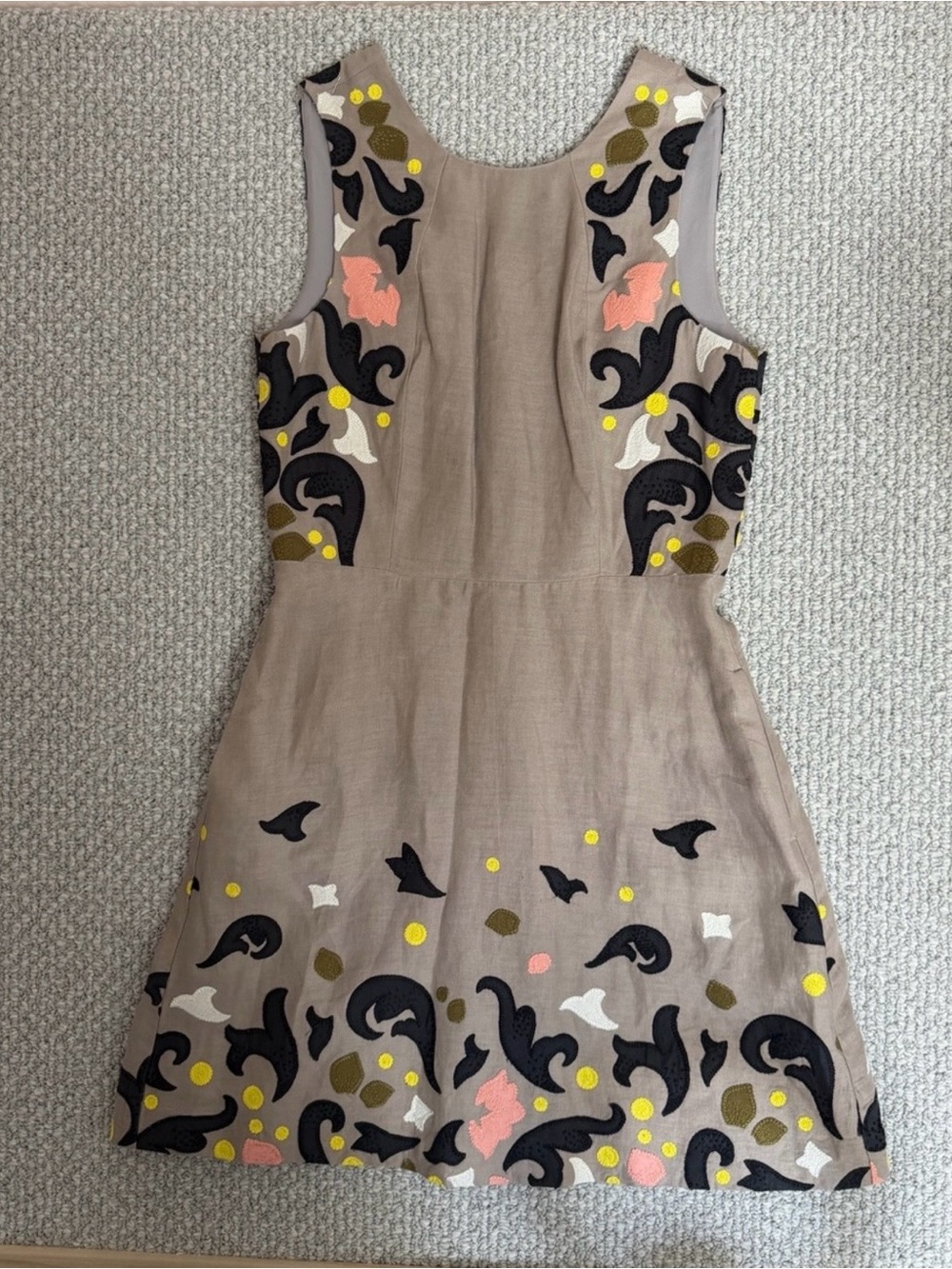 Banana Republic Heritage 100% Linen Embroidered Shift Skater Dress Women Size 6 - Picture 2 of 7
